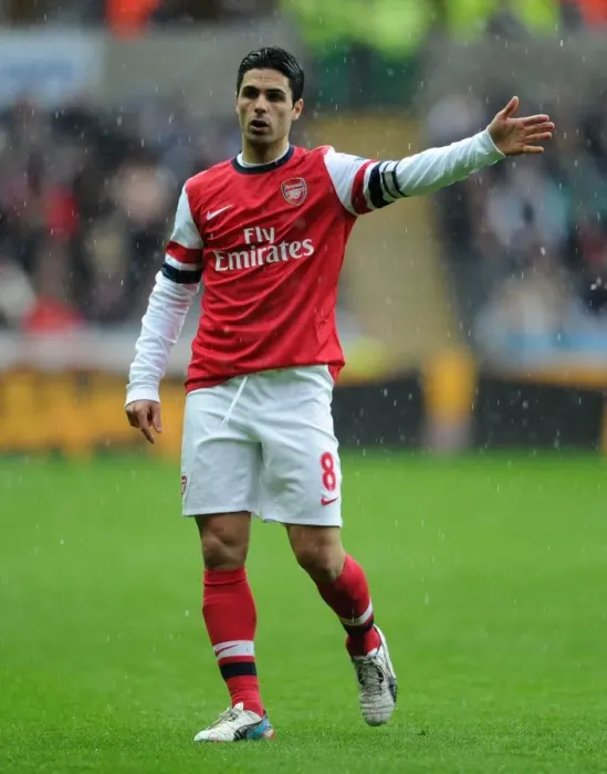 Framed Print : Mikel Arteta Leads Arsenal at Swansea City, Premier League 2012-13