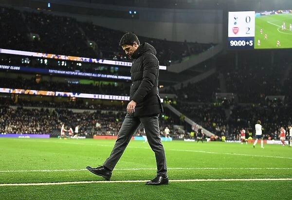 Mikel Arteta Leads Arsenal Against Tottenham Hotspur in Premier League Clash (2022-23)