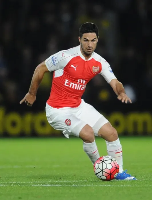 Framed Print : Mikel Arteta Leads Arsenal Against Watford in Premier League (2015 / 16)