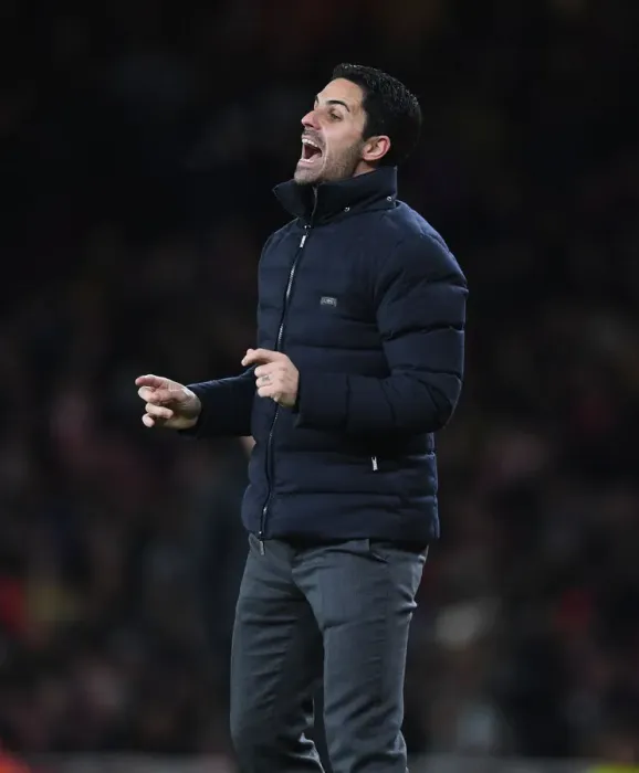 Framed Print : Mikel Arteta Leads Arsenal Against Wolverhampton Wanderers in Premier League Showdown