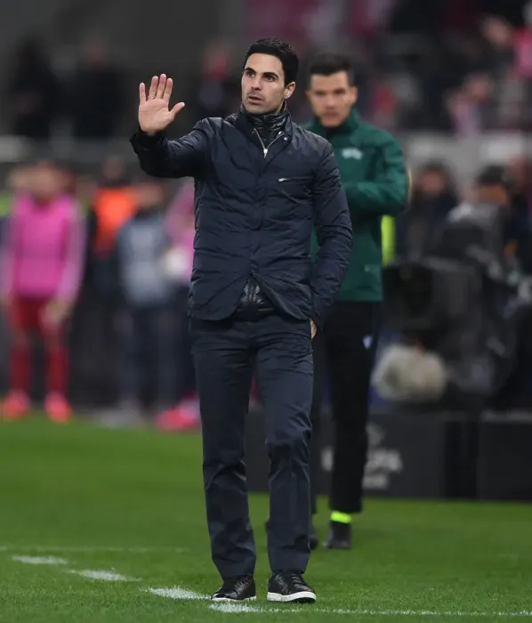Framed Print : Mikel Arteta at Olympiacos: Arsenal's Europa League Battle, Piraeus 2020
