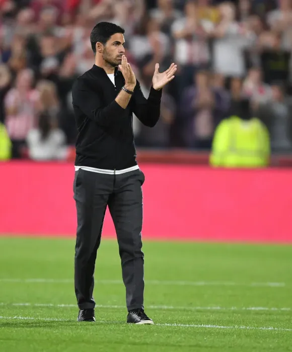 Framed Print : Mikel Arteta Salutes Arsenal Fans: Brentford Community Stadium, 2021-22 Premier League Framed Print : Mikel Arteta Salutes Arsenal Fans: Brentford Community Stadium, 2021-22 Premier League