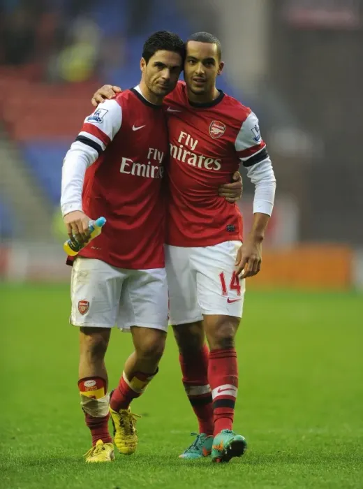Framed Print : Mikel Arteta and Theo Walcott Celebrate Arsenal's Victory over Wigan Athletic (2012-13)