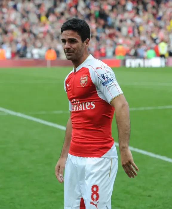 Framed Print : Mikel Arteta's Emotional Moment: Arsenal's Premier League Victory over Aston Villa (2015-16)