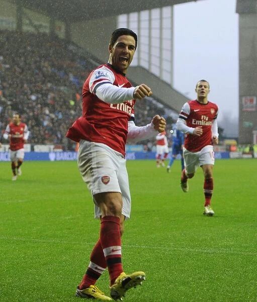 Mikel Arteta's Game-Winning Goal: Arsenal's Triumph at Wigan Athletic, Premier League 2012-13