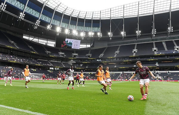 The Mind Series: Arsenal vs. Tottenham Pre-Season Clash at Tottenham Hotspur Stadium