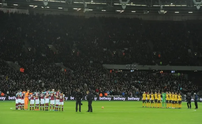 Framed Print : Minutes Silence: West Ham United vs. Arsenal, Premier League 2016-17 - In Memory of Chapecoense Framed Print : Minutes Silence: West Ham United vs. Arsenal, Premier League 2016-17 - In Memory of Chapecoense