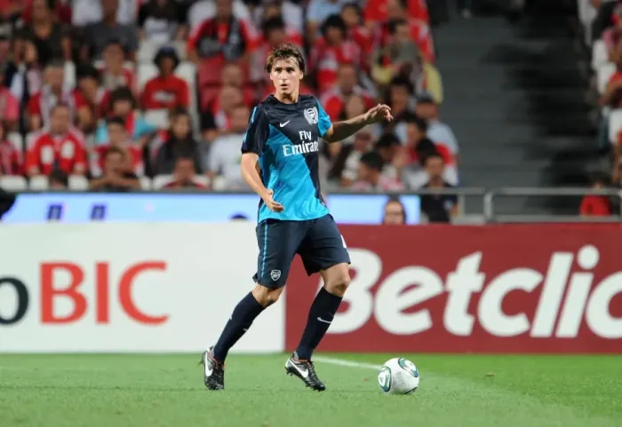 Framed Print : Miquel in Action: Arsenal vs. Benfica Pre-Season Friendly, 2011 Framed Print : Miquel in Action: Arsenal vs. Benfica Pre-Season Friendly, 2011