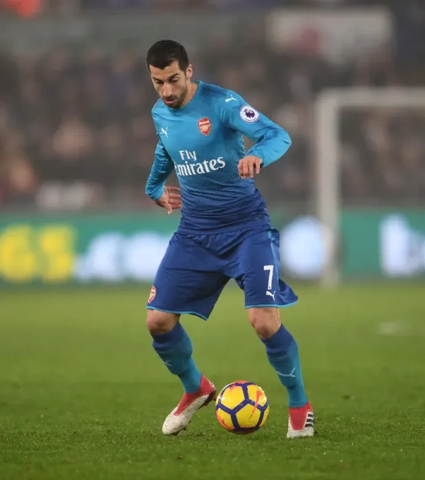 Framed Print : Mkhitaryan in Action: Arsenal's Star Performer vs Swansea City, Premier League 2017-18