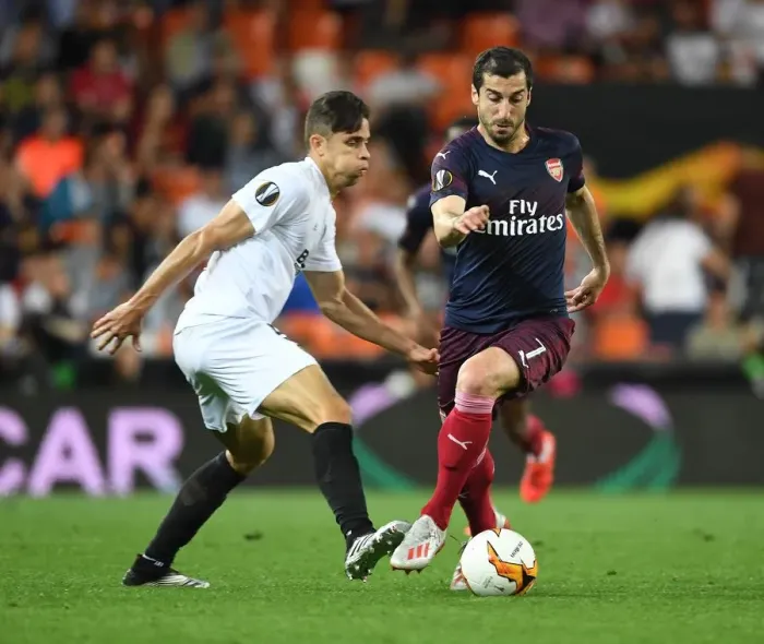 Framed Print : Mkhitaryan Breaks Past Gabriel: Arsenal's Europa League Semi-Final Battle at Valencia Framed Print : Mkhitaryan Breaks Past Gabriel: Arsenal's Europa League Semi-Final Battle at Valencia
