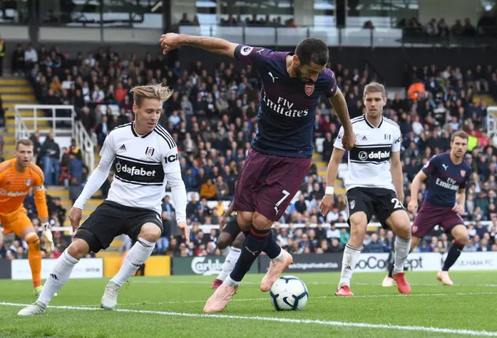 Framed Print : Mkhitaryan Faces Off Against Johansen: Fulham vs. Arsenal, Premier League 2018-19 Framed Print : Mkhitaryan Faces Off Against Johansen: Fulham vs. Arsenal, Premier League 2018-19