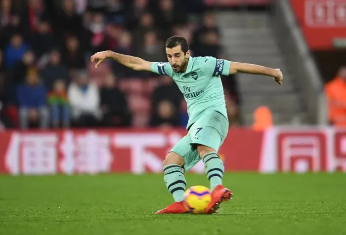 Framed Print : Mkhitaryan Scores Arsenal's Second Goal Against Southampton (2018-19) Framed Print : Mkhitaryan Scores Arsenal's Second Goal Against Southampton (2018-19)