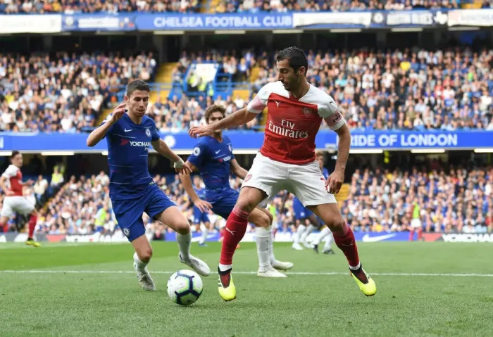 Framed Print : Mkhitaryan vs Jorginho: A Premier League Showdown - Chelsea vs Arsenal (2018-19) Framed Print : Mkhitaryan vs Jorginho: A Premier League Showdown - Chelsea vs Arsenal (2018-19)