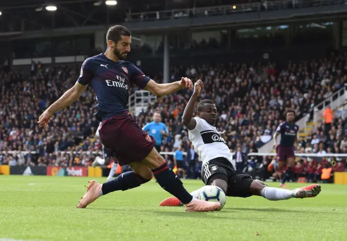 Framed Print : Mkhitaryan vs Seri: Battle for Ball Control - Fulham vs Arsenal, Premier League 2018-19