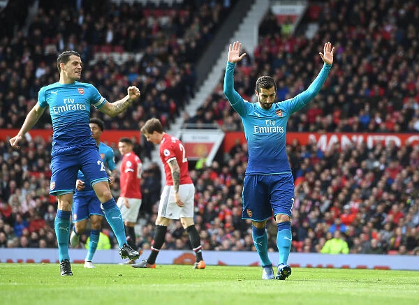 Mkhitaryan and Xhaka Celebrate Arsenal's Goal Against Manchester United (2017-18)