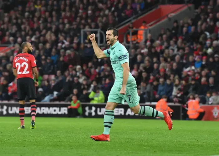Framed Print : Mkhitaryan's Brace: Arsenal Tops Southampton in Premier League Clash