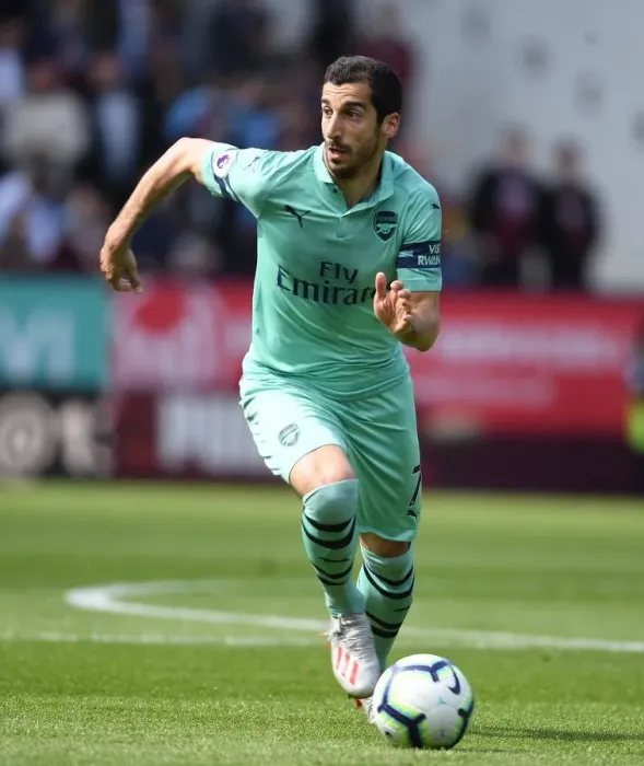 Framed Print : Mkhitaryan's Performance: Burnley vs. Arsenal, Premier League 2018-19 Framed Print : Mkhitaryan's Performance: Burnley vs. Arsenal, Premier League 2018-19
