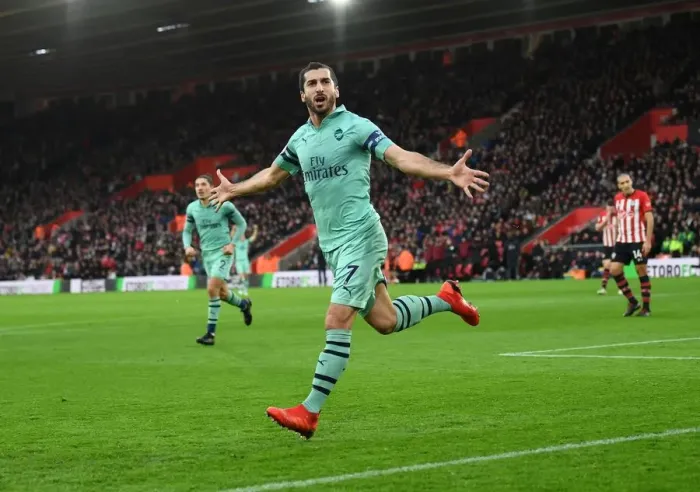 Framed Print : Mkhitaryan's Stunner: Arsenal's Winning Goal Against Southampton (2018-19)