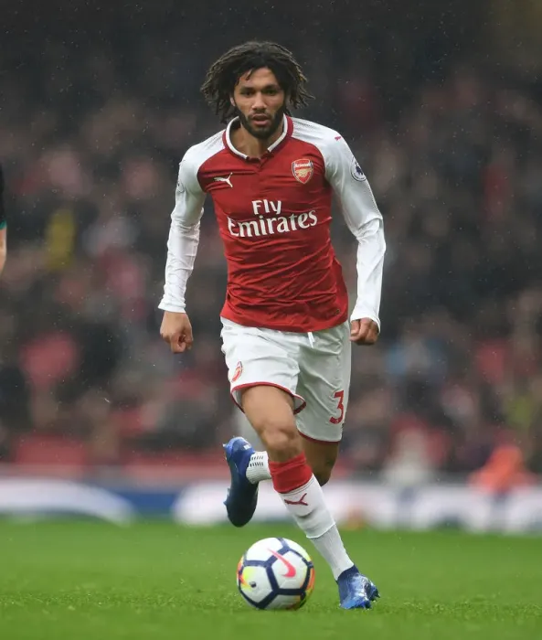 Framed Print : Mohamed Elneny in Action: Arsenal vs Southampton, Premier League 2017-18