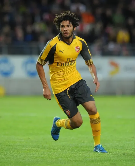 Framed Print : Mohamed Elneny in Action: Arsenal vs Viking FK (2016-17 Pre-Season Friendly)