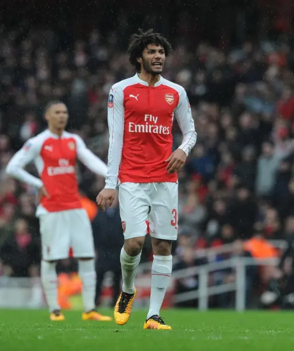 Framed Print : Mohamed Elneny in Action: Arsenal's FA Cup Victory over Hull City (2015-16) Framed Print : Mohamed Elneny in Action: Arsenal's FA Cup Victory over Hull City (2015-16)