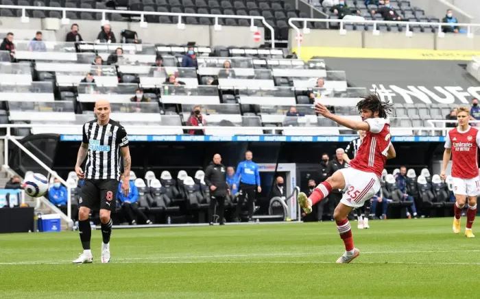 Framed Print : Mohamed Elneny Scores the Winning Goal: Arsenal's Triumph at Newcastle United (Premier League 2021, Behind Closed Doors) Framed Print : Mohamed Elneny Scores the Winning Goal: Arsenal's Triumph at Newcastle United (Premier League 2021, Behind Closed Doors)