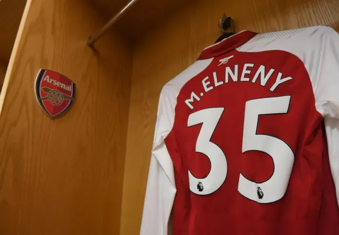 Framed Print : Mohamed Elneny's Arsenal Shirt in the Changing Room before Arsenal vs. Watford (2017-18) Framed Print : Mohamed Elneny's Arsenal Shirt in the Changing Room before Arsenal vs. Watford (2017-18)