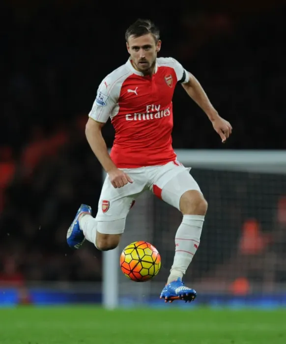 Framed Print : Monreal in Action: Arsenal vs. Everton, 2015 / 16 Premier League, Emirates Stadium Framed Print : Monreal in Action: Arsenal vs. Everton, 2015 / 16 Premier League, Emirates Stadium