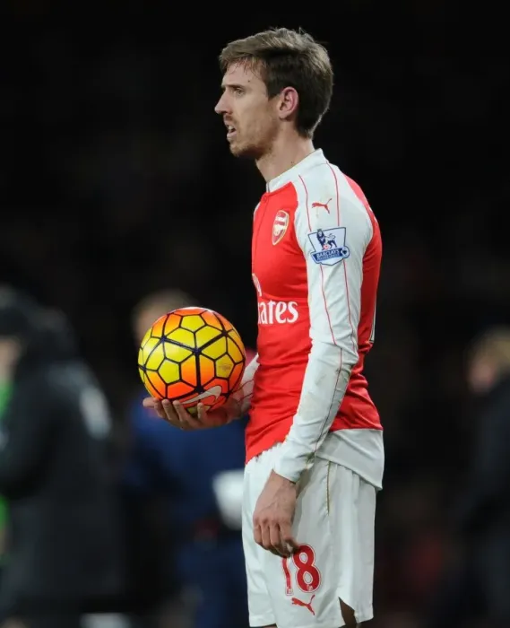 Framed Print : Monreal in Action: Arsenal vs Southampton, Premier League 2015-16, Emirates Stadium
