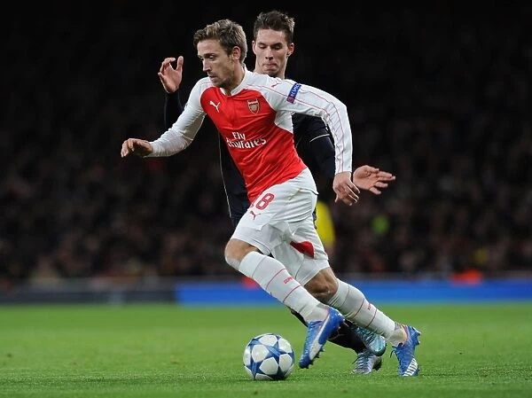 Monreal Outsmarts Pjaca: Arsenal's Masterful Moment in 2015-16 Champions League