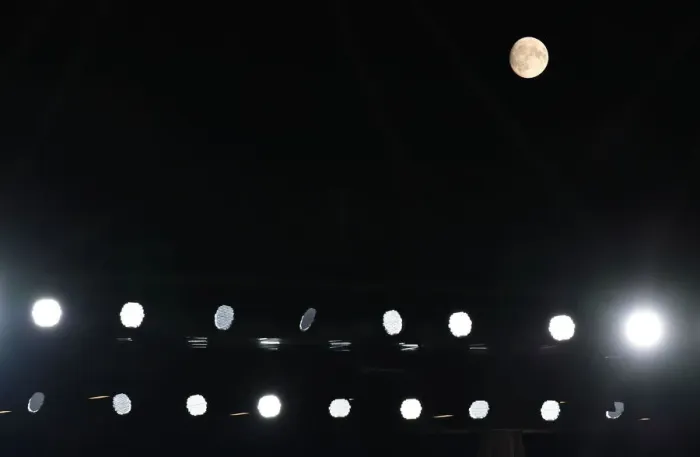 Framed Print : Moonlit Arsenal vs Leicester Clash at Emirates Stadium Framed Print : Moonlit Arsenal vs Leicester Clash at Emirates Stadium