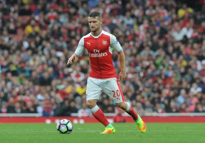 Framed Print : Mustafi in Action: Arsenal vs Southampton, 2016-17 Premier League Framed Print : Mustafi in Action: Arsenal vs Southampton, 2016-17 Premier League