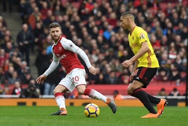 Mustafi Closes In: Arsenal vs. Watford, Premier League 2017-18