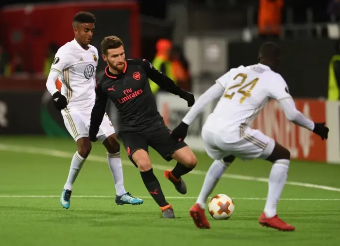 Framed Print : Mustafi Faces Off Against Tekie: Ostersunds vs Arsenal, UEFA Europa League Framed Print : Mustafi Faces Off Against Tekie: Ostersunds vs Arsenal, UEFA Europa League