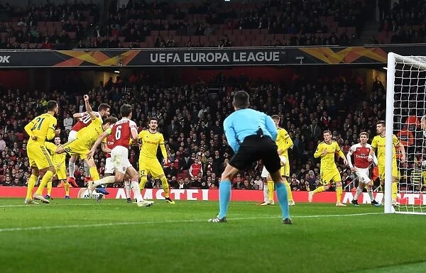 Mustafi Scores the Decisive Goal: Arsenal Secures Europa League Victory over BATE Borisov