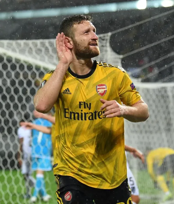 Framed Print : Mustafi Scores the Winner: Arsenal Triumphs in Europa League Clash against Vitoria Guimaraes Framed Print : Mustafi Scores the Winner: Arsenal Triumphs in Europa League Clash against Vitoria Guimaraes
