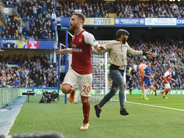 Mustafi's Disallowed Goal: Ardent Fan's Emotional Leap (Chelsea vs Arsenal, 2017-18)