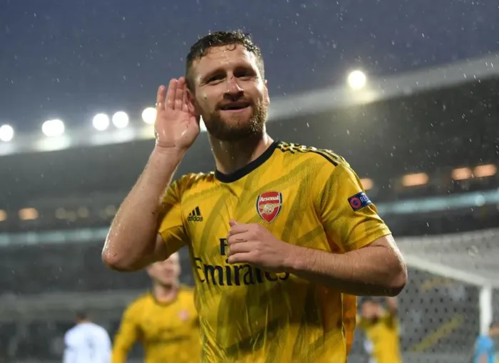 Framed Print : Mustafi's Game-Winning Goal: Arsenal Secures Europa League Victory over Vitoria Guimaraes
