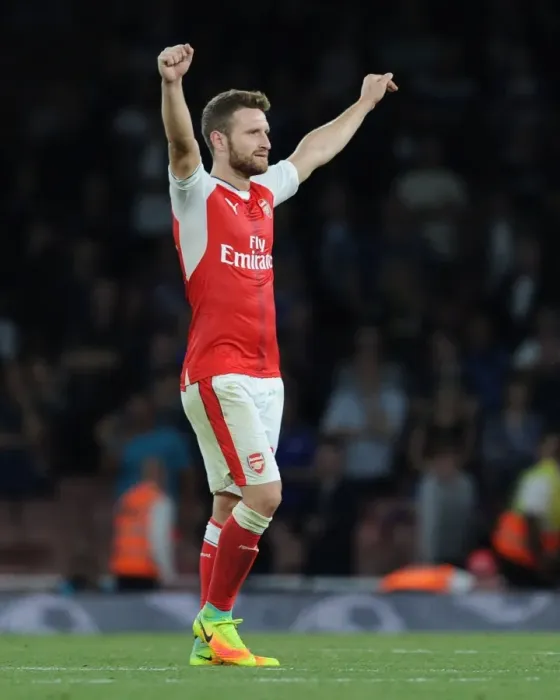 Framed Print : Mustafi's Reaction: Arsenal vs. Chelsea, Premier League 2016-17