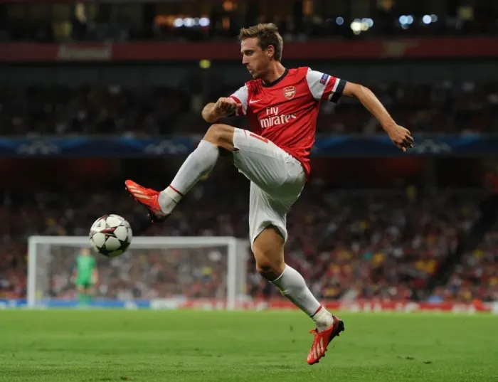 Framed Print : Nacho Monreal in Action: Arsenal vs. Fenerbahce UEFA Champions League Play-offs (2013) Framed Print : Nacho Monreal in Action: Arsenal vs. Fenerbahce UEFA Champions League Play-offs (2013)