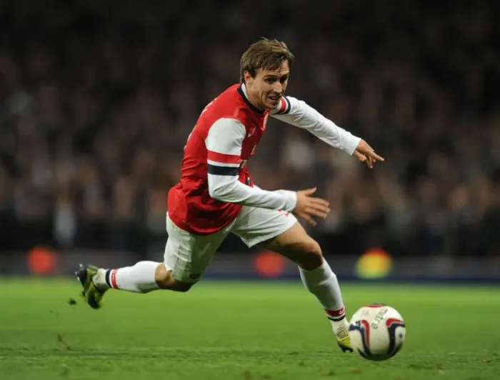 Framed Print : Nacho Monreal in Action: Arsenal vs. Chelsea, Capital One Cup 4th Round, 2013-14 Framed Print : Nacho Monreal in Action: Arsenal vs. Chelsea, Capital One Cup 4th Round, 2013-14