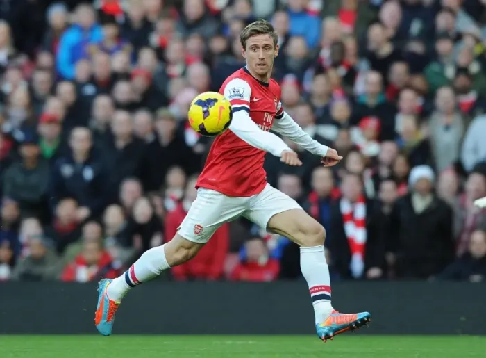 Framed Print : Nacho Monreal in Action: Arsenal vs Crystal Palace, Premier League 2013-14 Framed Print : Nacho Monreal in Action: Arsenal vs Crystal Palace, Premier League 2013-14