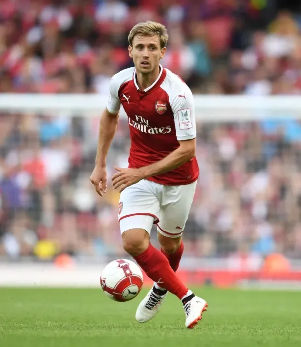 Framed Print : Nacho Monreal in Action: Arsenal vs Sevilla, Emirates Cup 2017-18