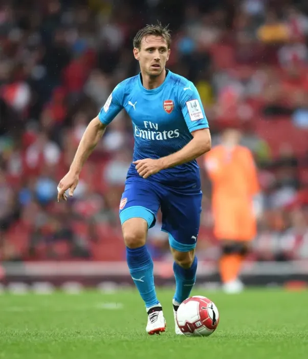 Framed Print : Nacho Monreal in Action: Arsenal vs SL Benfica, Emirates Cup 2017-18 Framed Print : Nacho Monreal in Action: Arsenal vs SL Benfica, Emirates Cup 2017-18