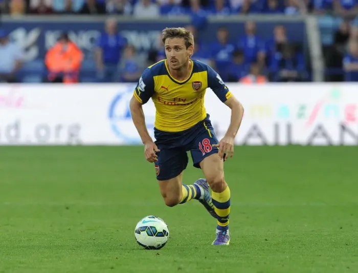 Framed Print : Nacho Monreal in Action: Leicester City vs. Arsenal, Premier League 2014-15 Framed Print : Nacho Monreal in Action: Leicester City vs. Arsenal, Premier League 2014-15