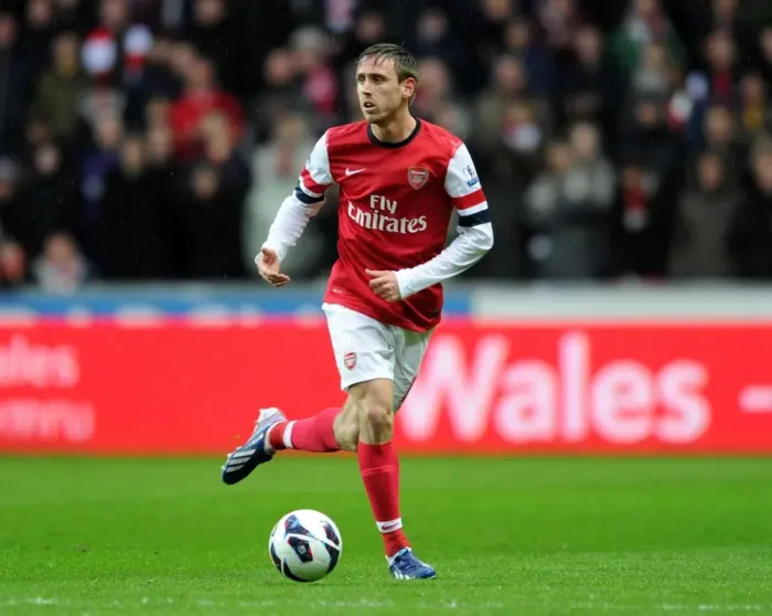 Framed Print : Nacho Monreal in Action: Swansea City vs. Arsenal, Premier League 2012-13