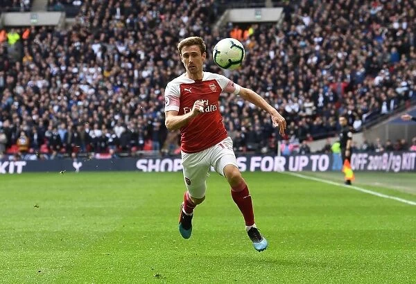 Nacho Monreal in Action: Tottenham Hotspur vs. Arsenal FC, Premier League 2018-19