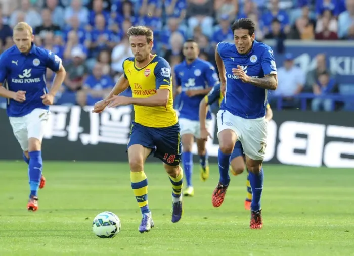 Framed Print : Nacho Monreal (Arsenal) Leonardo Ulloa (Leicester). Leicester City 1: 1 Arsenal. Barclays