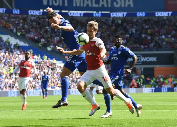 Framed Print : Nacho Monreal vs. Sean Morrison: Clash of the Defenders - Cardiff City vs. Arsenal FC, Premier League 2018-19 Framed Print : Nacho Monreal vs. Sean Morrison: Clash of the Defenders - Cardiff City vs. Arsenal FC, Premier League 2018-19