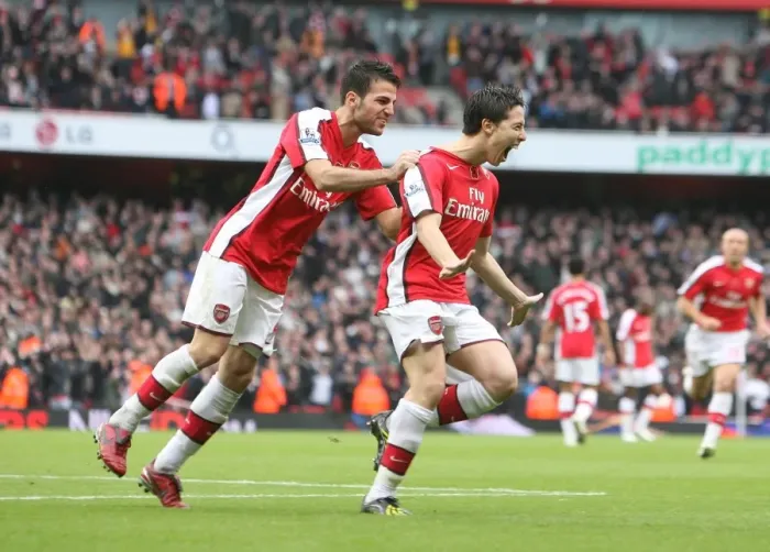 Framed Print : Nasri and Fabregas: Unstoppable Duo - Arsenal's 2nd Goal vs Manchester United (08 / 11 / 2008)